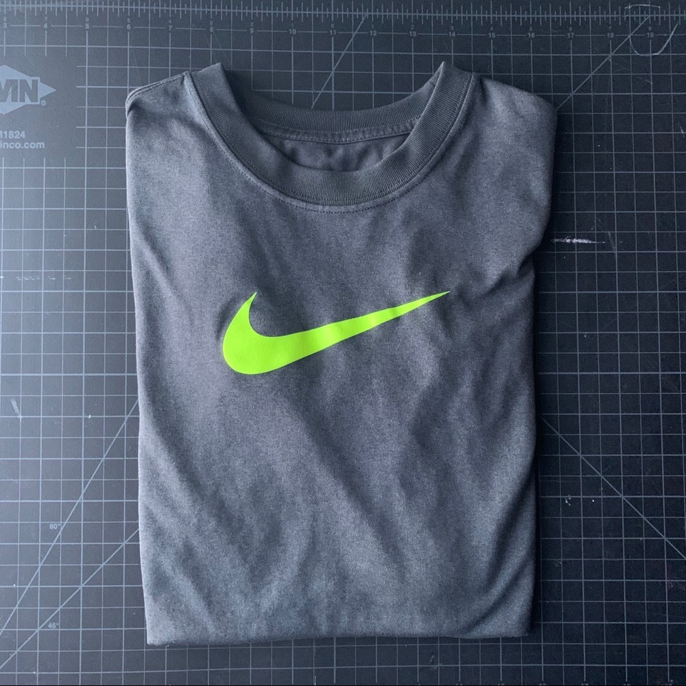 Nike Kids Large T-Shirt